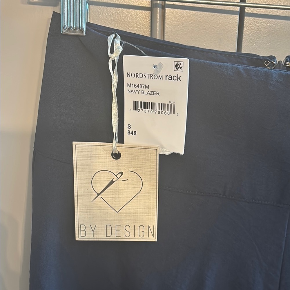 NWT Navy Blue Women's Skirt BY DESIGN sz S - Picture 2 of 6